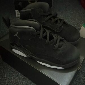 Kids Shoe